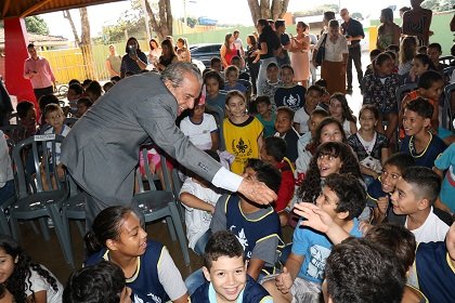 Escola de Tempo Integral é entregue na região sul de Goiânia