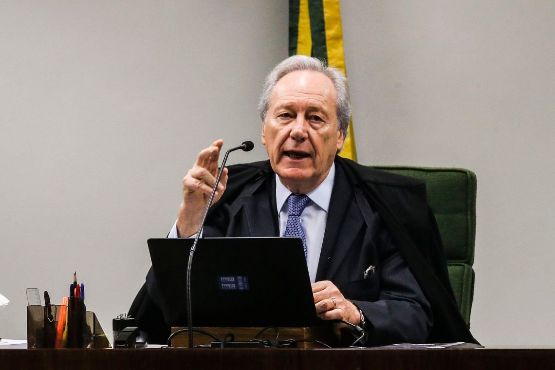 Lewandowski decide que entrevistas de Lula devem ser exclusivas