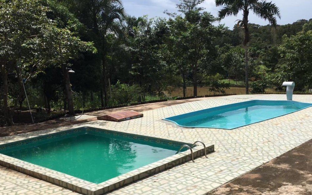 Bebê de 2 anos morre afogado em piscina, em Senador Canedo