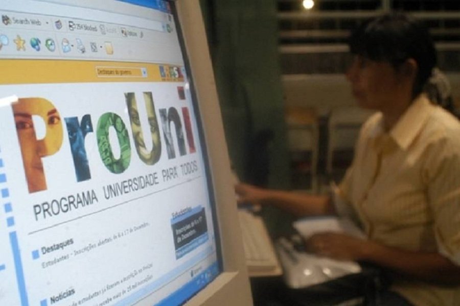 Prazo para bolsas remanescentes do ProUni é prorrogado até sexta-feira