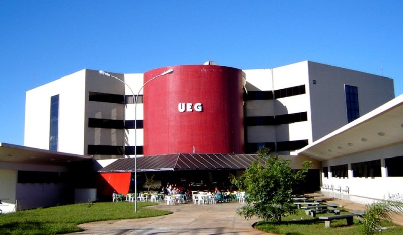 UEG vai chamar 14 professores concursados