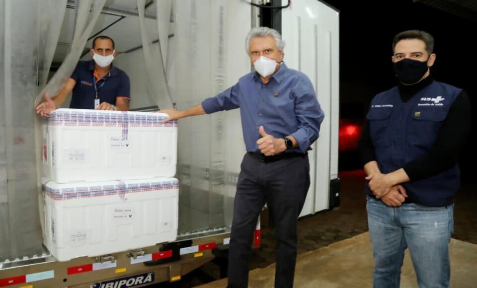 Goiás recebe mais 266,8 mil vacinas para a 2ª dose contra Covid