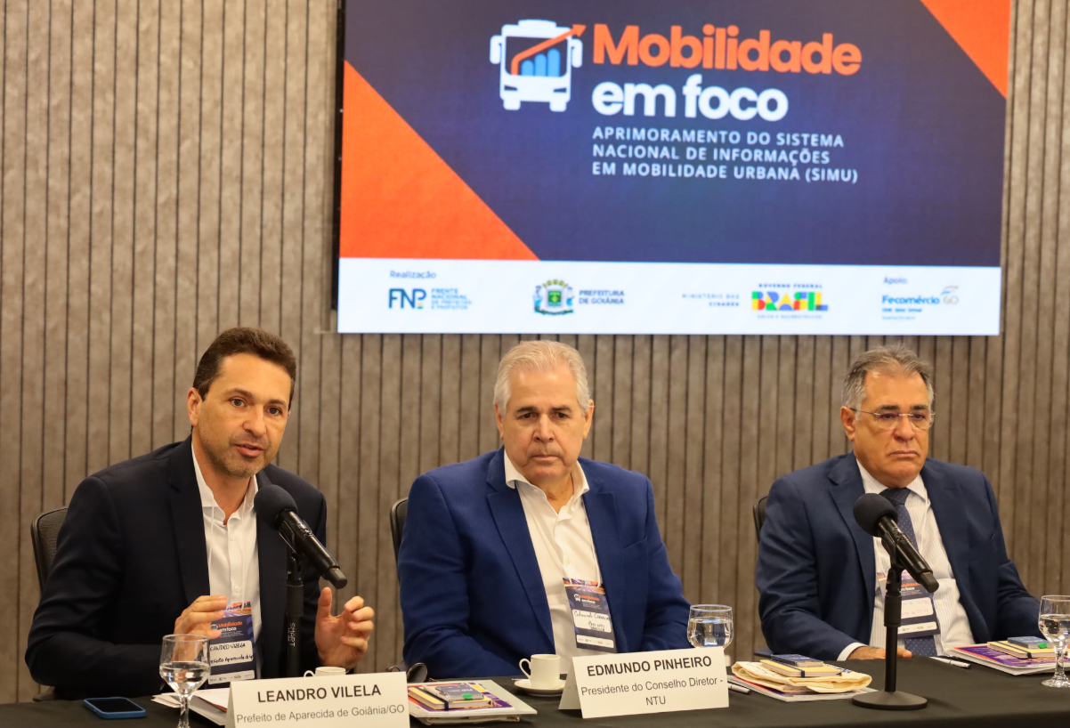 Prefeito Vilela participa de lançamento de projeto nacional de mobilidade urbana