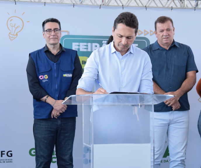 Prefeitura e Estado firmam convênio para ampliar empregabilidade em Aparecida