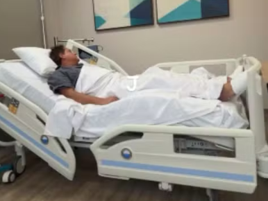 Cantor Leonardo é internado em Goiânia