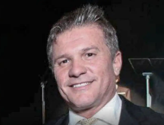 Defesa de pai de Vorcaro cita impasse no STF e pede soltura