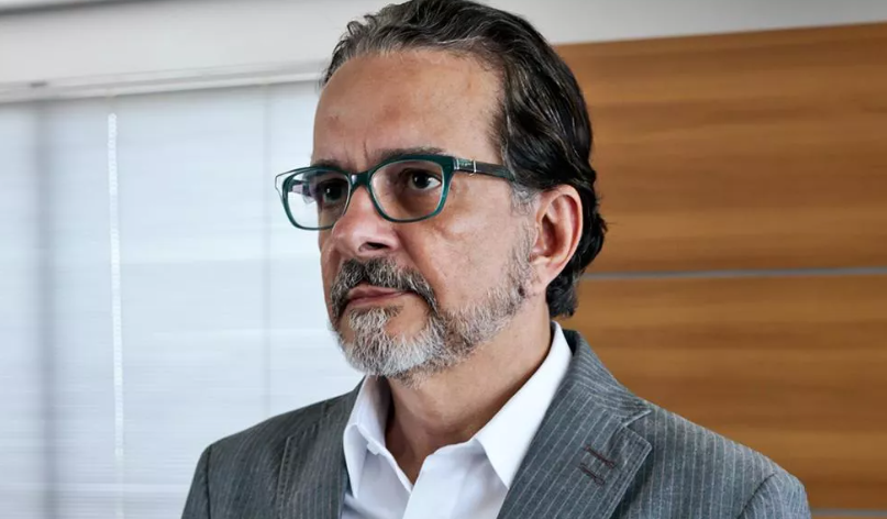 “Pesquisa é sinal de alerta para Lula, mas ele ainda é favorito para a reeleição”, diz Lavareda