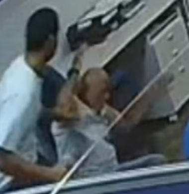 Servidor no INSS é espancado por policial armado dentro de agência, em Goiânia