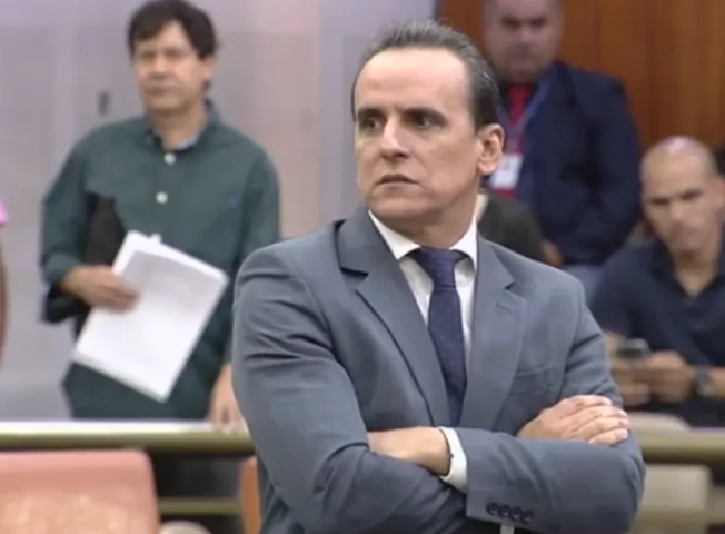 Vereador e ex-secretário municipal é preso em igreja em Goiânia