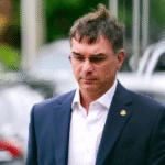Após encontro com Trump, Flávio Bolsonaro terá reuniões no Departamento de Estado dos EUA