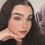 Adolescente goiana desaparece na França após sair do estágio