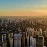 Goiânia é destaque em saúde, negócios e mobilidade digital, aponta ranking Veja Negócios