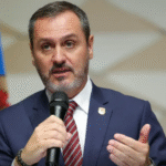 Ministro André Mendonça afasta Andrei Rodrigues da direção-geral da Polícia Federal 