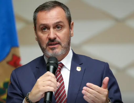 Ministro André Mendonça afasta Andrei Rodrigues da direção-geral da Polícia Federal 