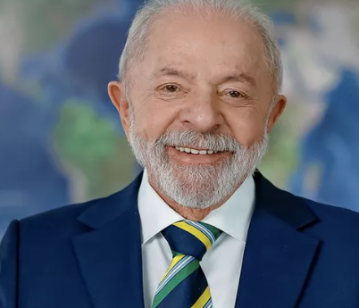 Lula é reeleito presidente do Brasil após disputa no segundo turno