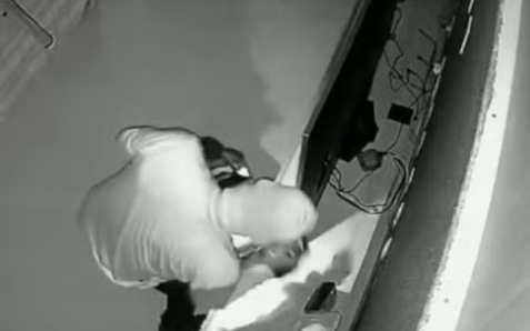 Operação prende suspeito de furtar mais de R$ 1 milhão em residências; vídeo mostra crimes