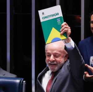 Descanso de trabalhador não quebra empresas, diz Lula após fim da 6×1