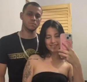 Jovem vela ex-marido sozinha durante a madrugada em Goiás
